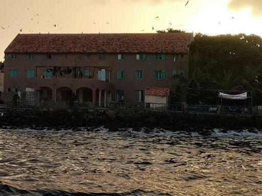 Auberge Mariama Ba Gorée Eksteriør billede